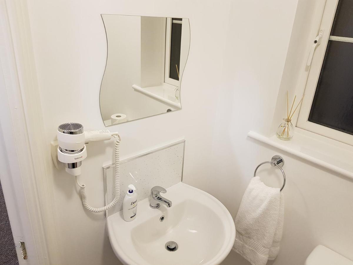 Bright Elegant Room Park View Дублин Экстерьер фото
